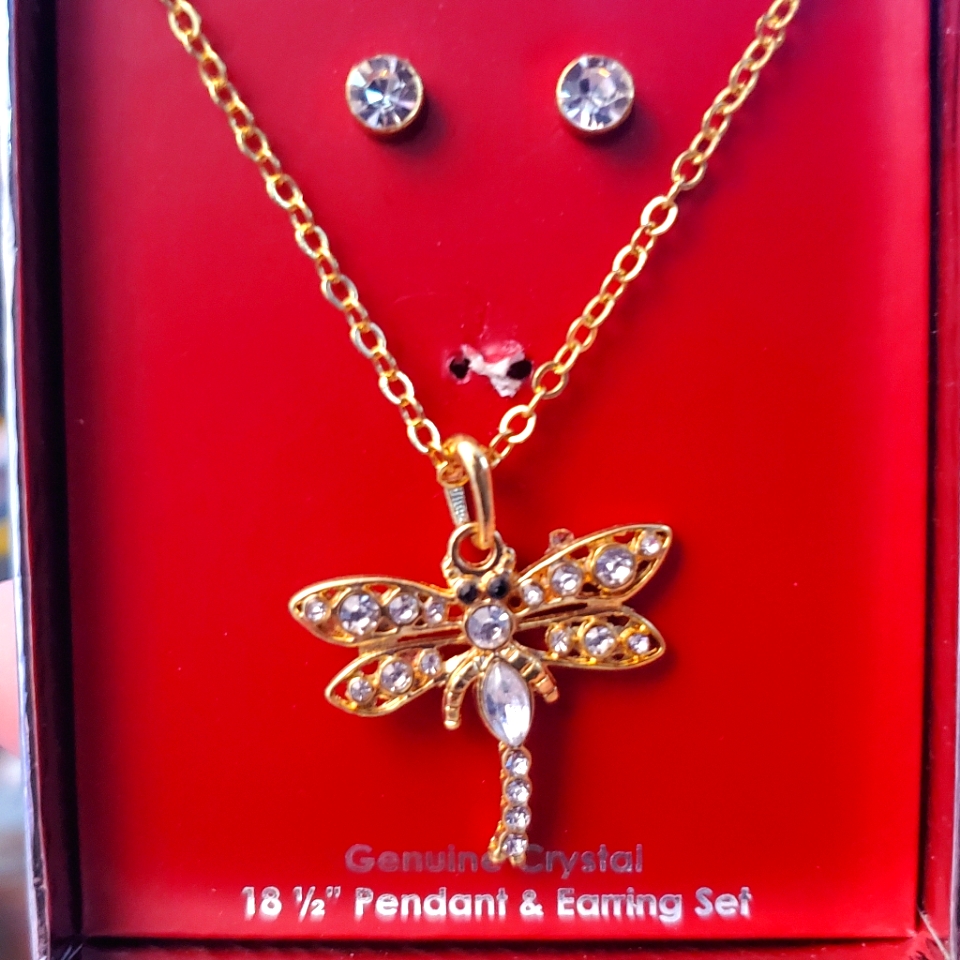 Dragonfly Necklace With Earrings Goldtone With Clear Gems.